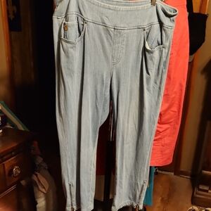 Light Blue Denim Pants with Zipper Details
